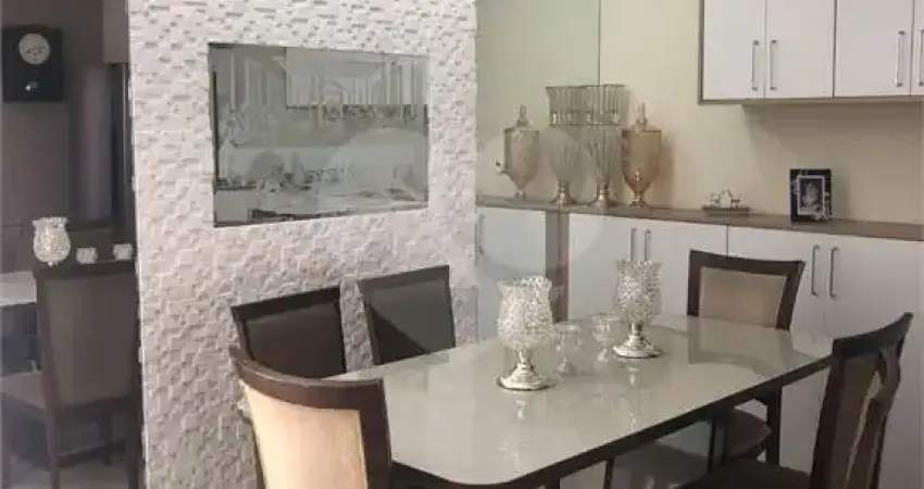 Casa com 3 quartos à venda na Rua Lutécia, 83, Vila Carrão, São Paulo