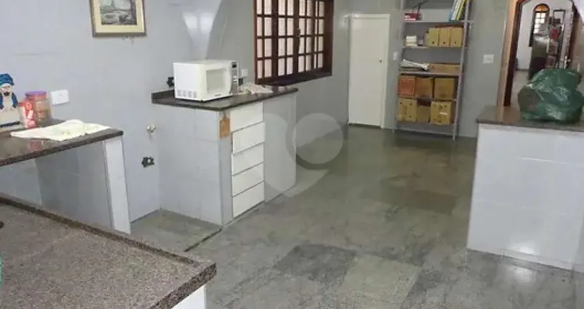Casa com 3 quartos à venda na Rua André Thomaz, 367, Vila Campesina, Osasco