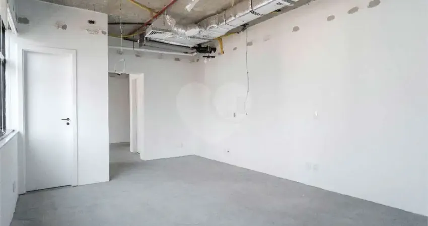 Sala comercial à venda na Rua Jesuíno Arruda, 676, Itaim Bibi, São Paulo