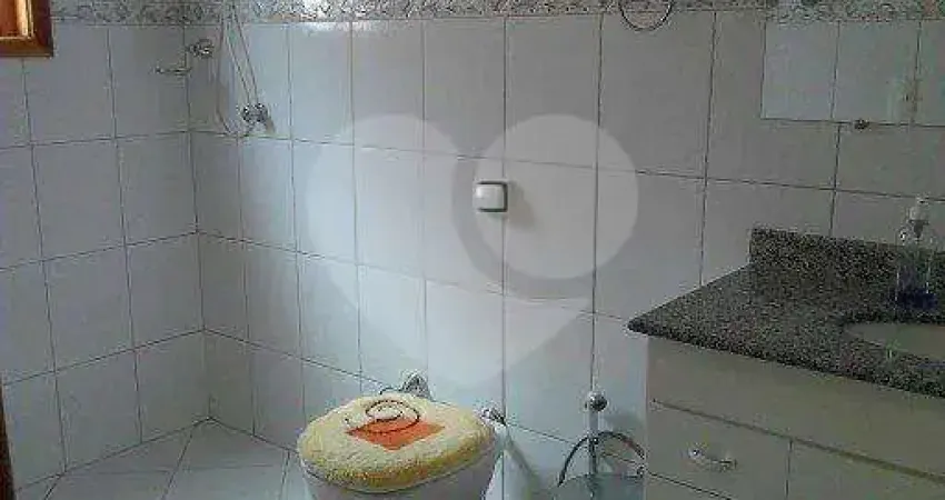 Casa com 3 quartos para alugar na Rua Rodrigues de Campos Leite, 135, Vila Ipojuca, São Paulo