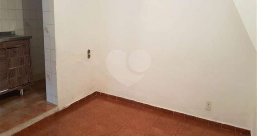 Casa com 3 quartos à venda na Rua Aparecida Campanhola Parra, 181, Vila Invernada, São Paulo