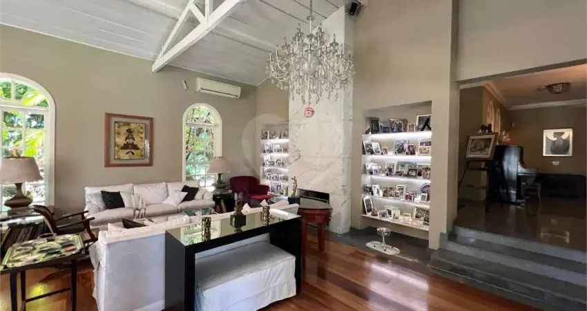 Casa com 4 quartos à venda na Alameda São Luiz, 98, Granja Viana, Cotia