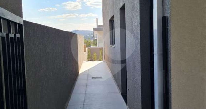 Casa em condomínio fechado com 4 quartos à venda na Avenida Nicodemos de Carvalho, 805, Parque Dom Henrique, Cotia
