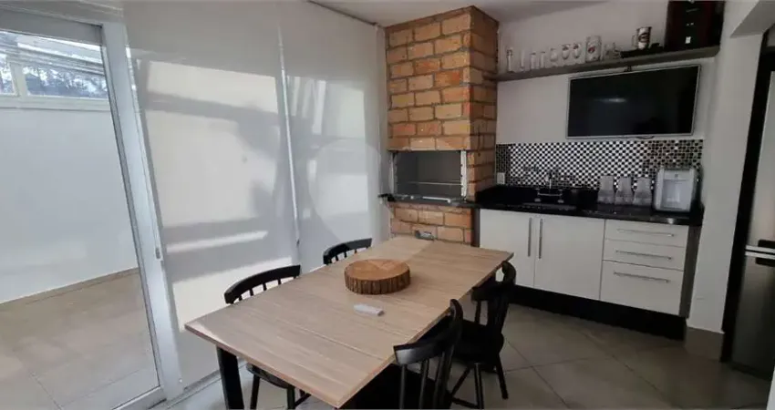 Casa em condomínio fechado com 2 quartos à venda na Estrada Municipal Walter Steurer, 684, Chácara Pavoeiro, Cotia