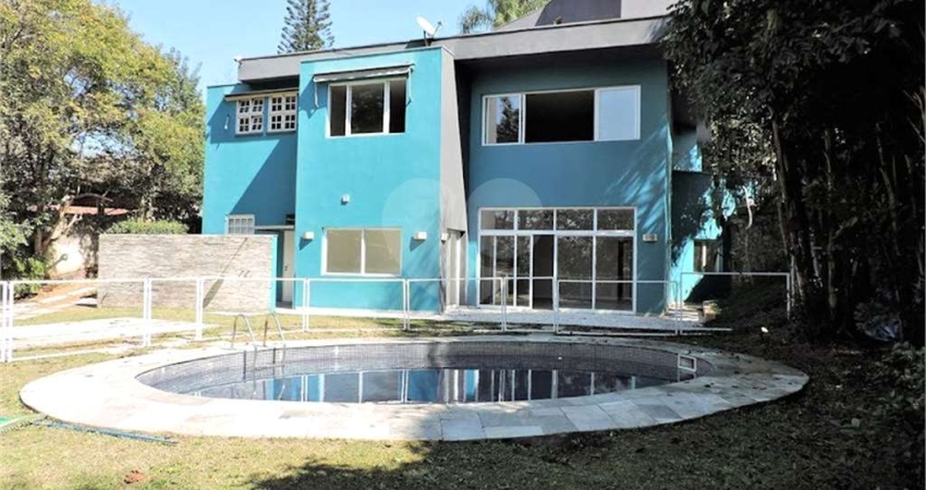 Casa em condomínio fechado com 6 quartos à venda na Estrada Aldeinha, 1498, Jardim Marilu, Carapicuíba