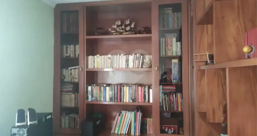 Casa com 3 quartos à venda na Rua Angra dos Reis, 96, Centro, Diadema