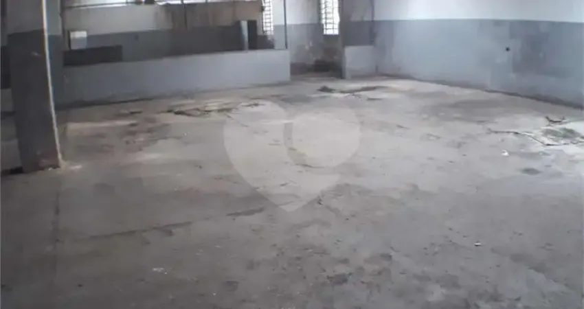 Barracão / Galpão / Depósito à venda na Rua Américo Brasiliense, 1570, Chácara Santo Antônio, São Paulo