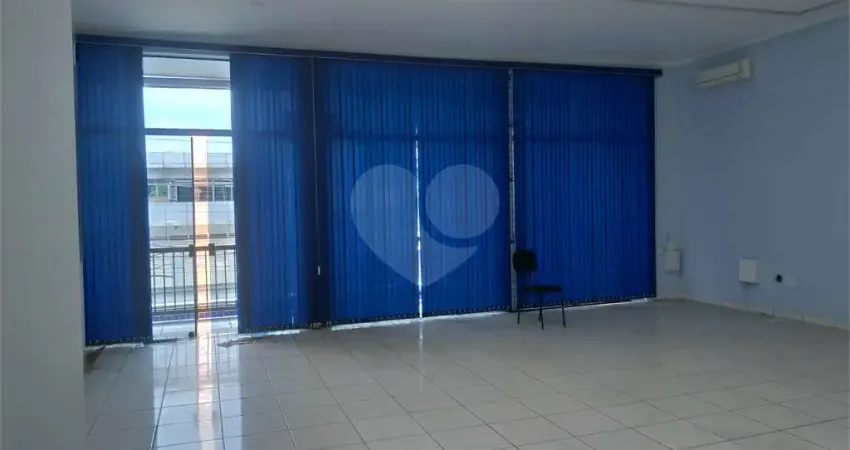 Apartamento para alugar na Avenida Professor Celestino Bourroul, 418, Limão, São Paulo