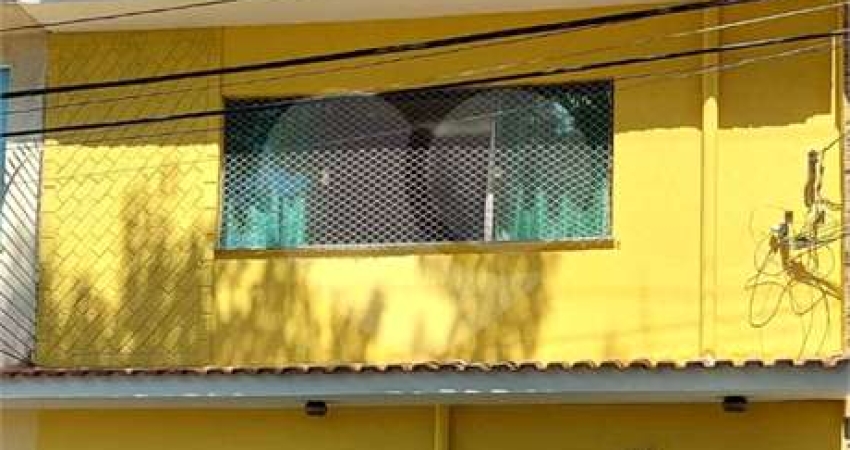 Casa com 3 quartos para alugar na Rua Maria Roque, 176, Imirim, São Paulo