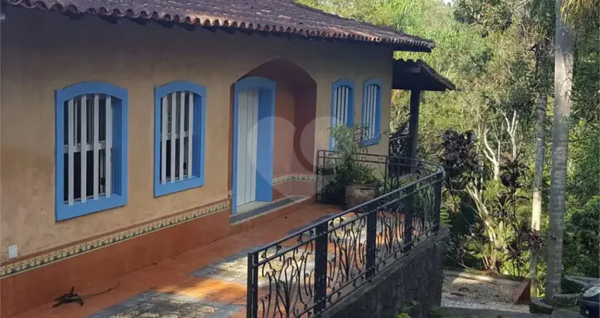 Casa em condomínio fechado com 4 quartos à venda na Rua Mem de Sá, 146, Chácaras Embu Colonial, Embu das Artes
