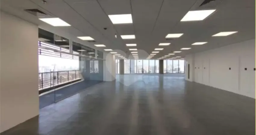 Casa comercial para alugar na Avenida Nicolas Boer, 399, Parque Industrial Tomas Edson, São Paulo