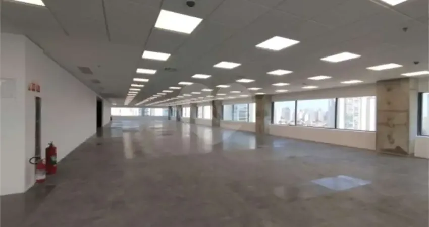 Casa comercial para alugar na Avenida Nicolas Boer, 399, Parque Industrial Tomas Edson, São Paulo