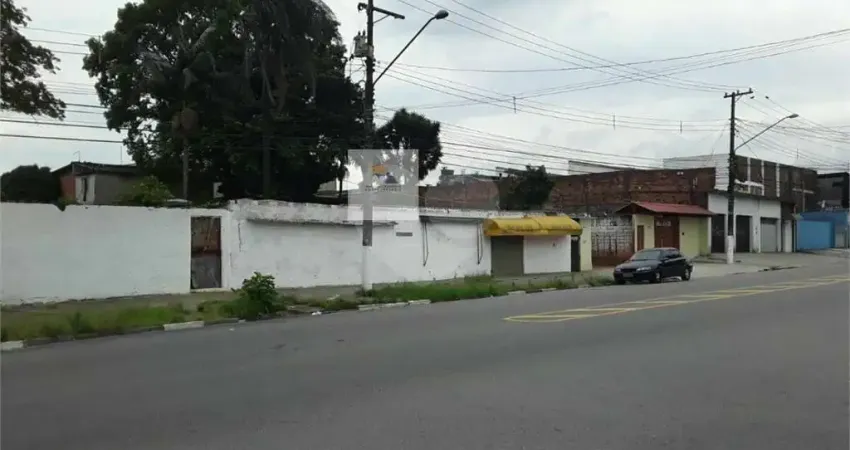 Terreno à venda na Avenida Dom Pedro I, 1, Conceição, Diadema