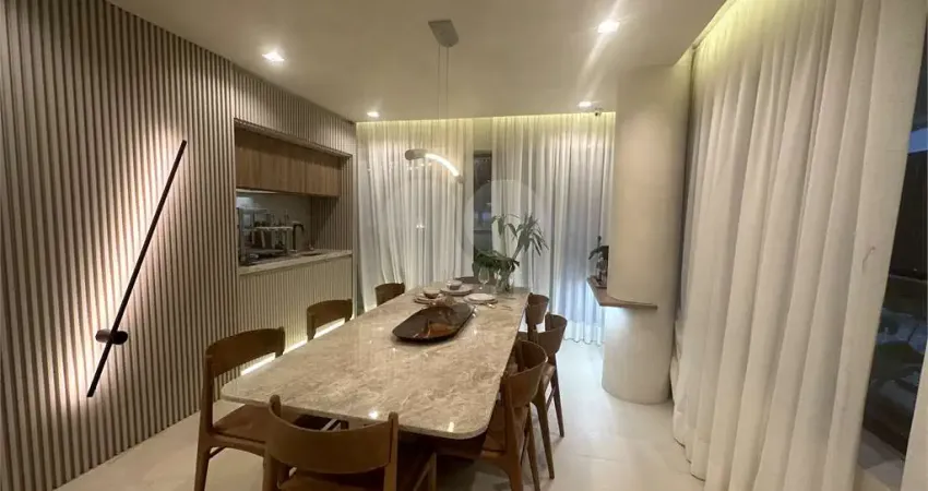 Apartamento com 3 quartos à venda na Rua Capote Valente, 404, Pinheiros, São Paulo