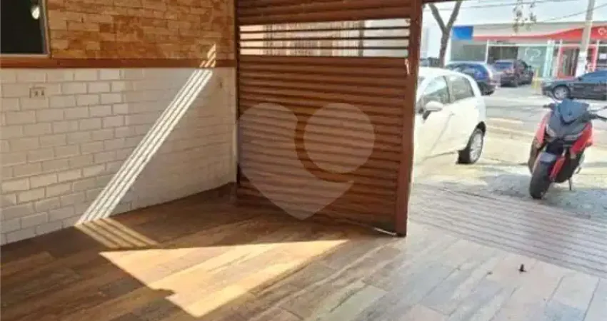 Casa com 6 quartos para alugar na Avenida Presidente Altino, 750, Jaguaré, São Paulo