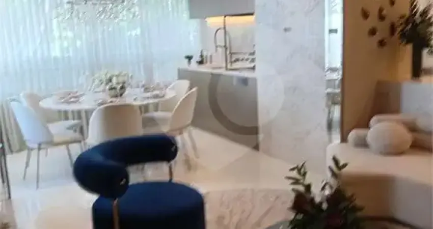 Apartamento com 4 quartos à venda na Rua Maestro Cardim, 915, Liberdade, São Paulo