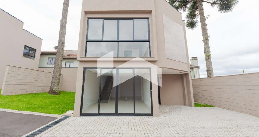 Casa de condomínio com 115.19 m², 3 quartos sendo 1 suíte à venda no bairro Santa Felicidade.