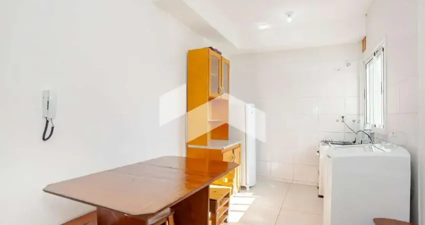 Apartamento com 28 m², 1 quarto à venda no bairro Cajuru.