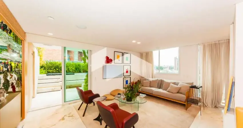 Cobertura com 130.89 m², 2 quartos sendo 2 suítes para alugar no bairro Juvevê.