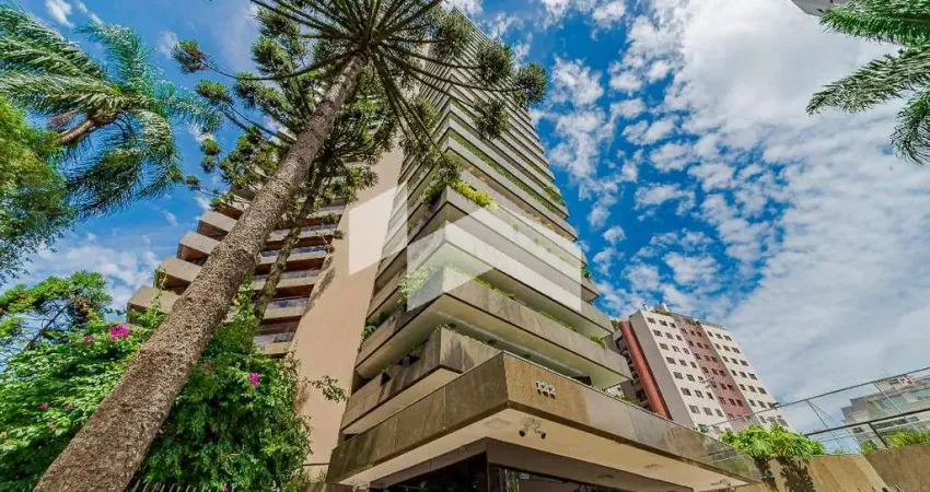 Apartamento com 558.87 m², 4 quartos sendo 3 suítes à venda no bairro Cabral.