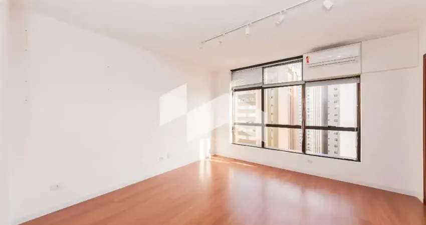 Sala Comercial com 18.53 m²,  à venda condomínio Champagnat Offices.