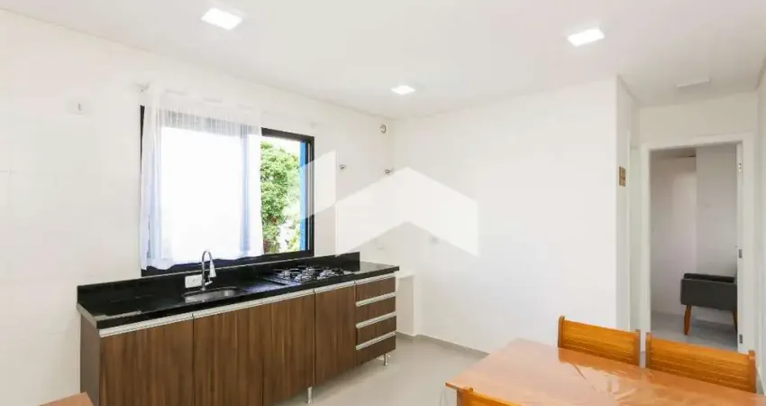 Apartamento com 28 m², 1 quarto para alugar no bairro cajuru.