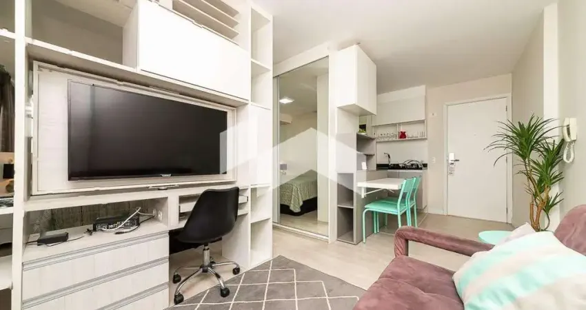 Apartamento com 1 quarto para alugar na Rua Nunes Machado, Batel, Curitiba