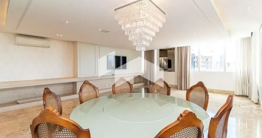 Apartamento com 3 quartos para alugar na Alameda Presidente Taunay, 782, Batel, Curitiba