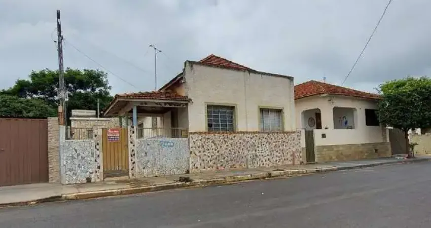 Terreno à venda no Centro, Piratininga 