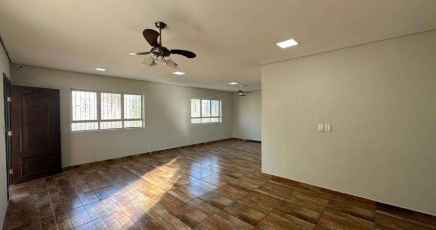 Casa com 3 quartos à venda no Centro, Piratininga 