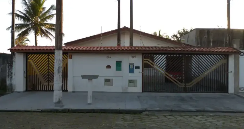 Casa com 4 quartos à venda na Rua Jose Pereira Sardinha, Jardim Beira Mar, Peruíbe