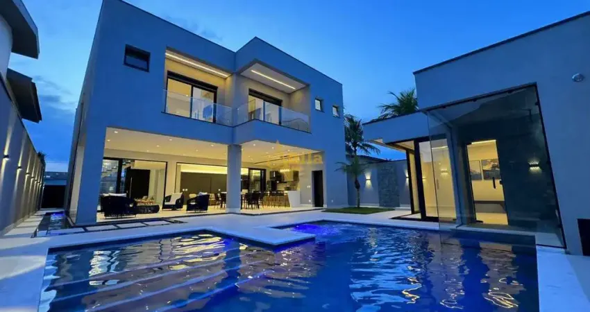 Casa em condomínio fechado com 5 quartos à venda na Rua Norberto Nascimento, 204, Jardim Acapulco, Guarujá