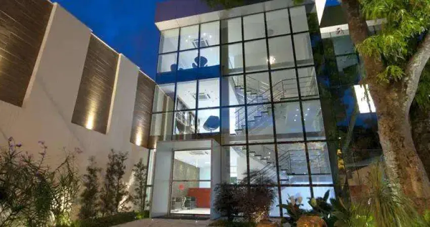 Prédio na Barra da Tijuca, 472 m2, 4 Vagas, 6 Banheiros, Av. Vitor Konder