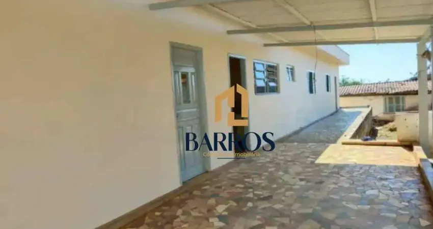 Casa á Venda 2 dorm, 660 m² CENTRO - Rio das Pedras/SP
