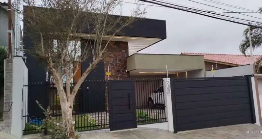 Belíssima Casa à Venda no Bairro Altos de Bragança em Bragança Paulista-SP