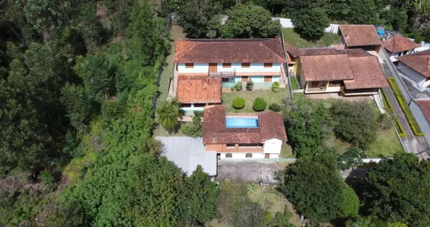 Casa com 7 quartos à venda na Rua Franklin Roosevelt, 435, Aprazível, Nova Friburgo