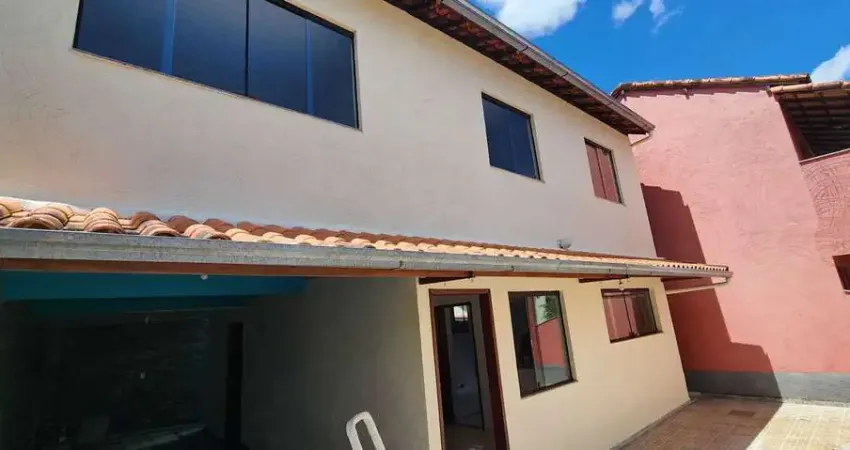 Casa com 3 quartos à venda na Avenida Doutor Nicolau Noé, 148, Nova Suíça, Nova Friburgo