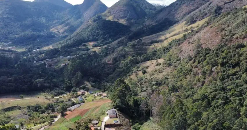 Apartamento com 2 quartos à venda no Córrego D'Antas, Nova Friburgo 