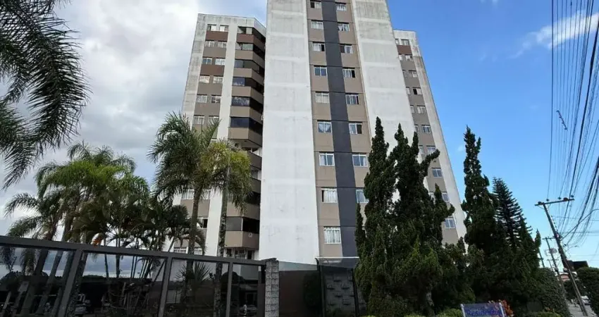 Apartamento com 3 quartos para alugar na Rua Arnaldo Moreira Douat, 150, Floresta, Joinville