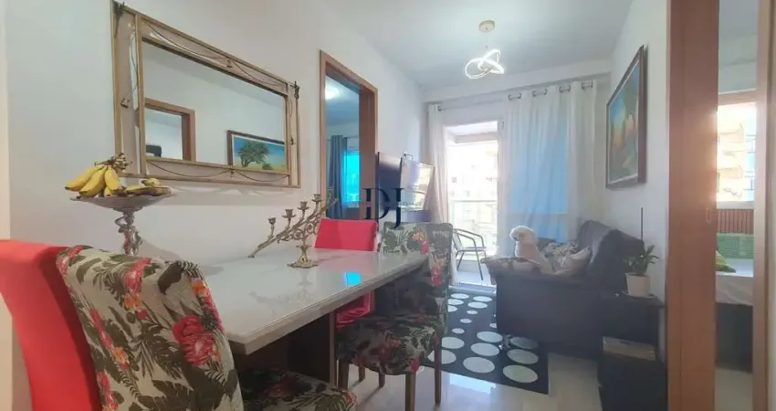 Apartamento à venda com 2 quartos a aproximadamente 150m da praia no costa azul