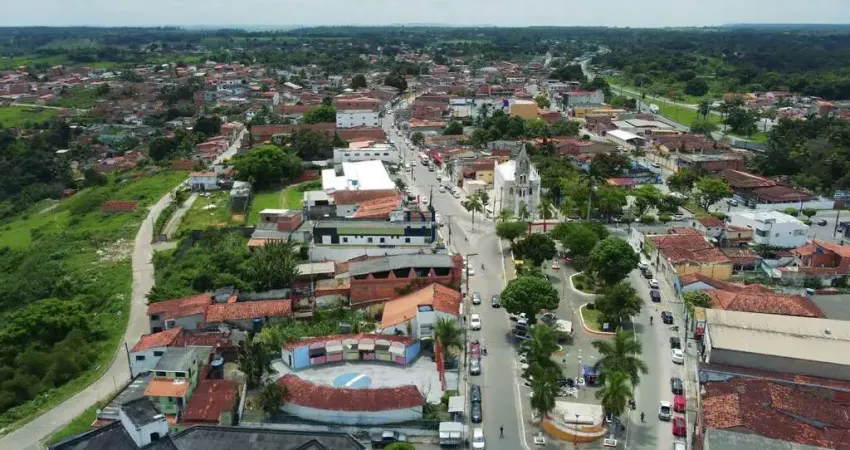 Casa com 2 quartos à venda na Rua Milton Amorim, Centro, Amélia Rodrigues