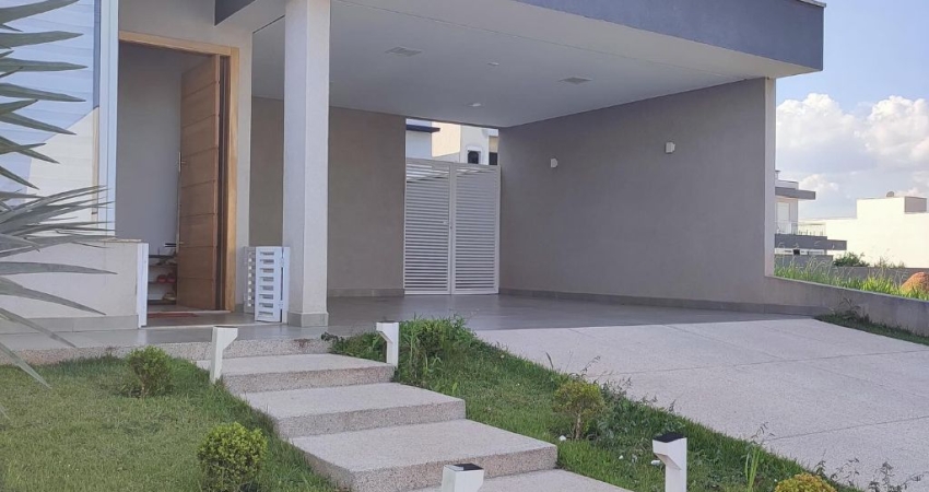 Casa terrea em condominio fechado