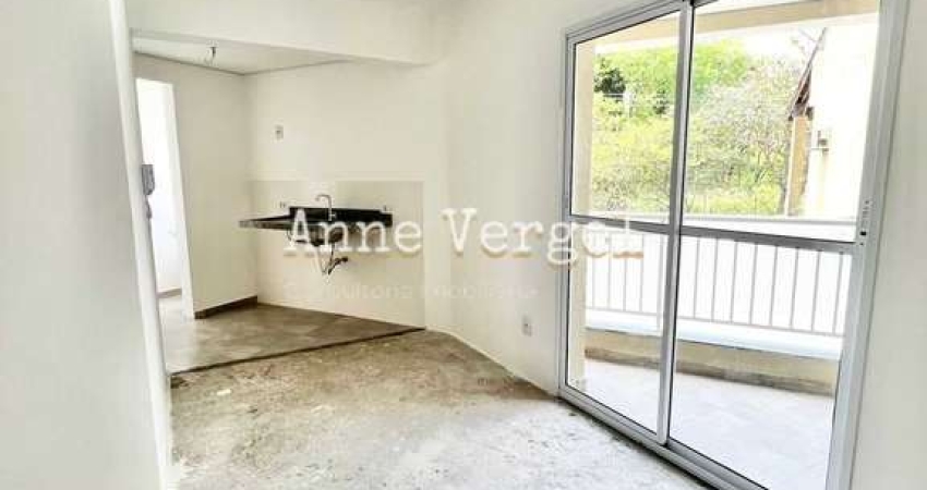 Apartamento 2 quartos a venda no Quitaúna em Osasco vaga c churrasqueira na varanda próximo à Estação