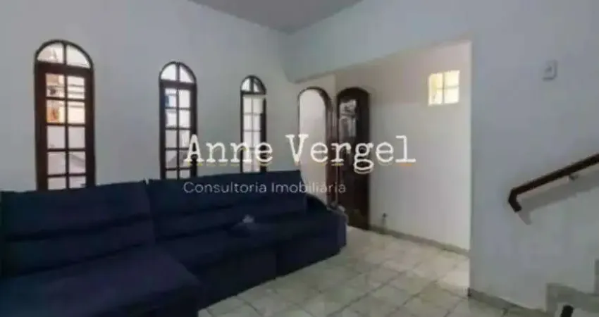 Sobrado 3 quartos à venda no Bairro Pestana em Osasco com quintal c churrasqueira e 3 vagas ao lado da Avenida Hildebrando de Lima e Pedro Pinho aceita financiamento