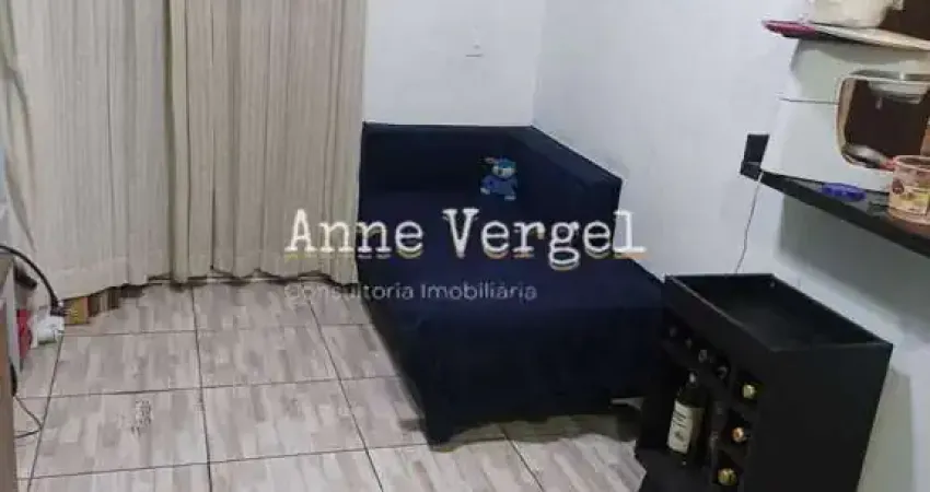 Apartamento à venda 2 quartos em Carapicuíba 50m2 c 1 vaga e varanda c churrasqueira reformado c móveis planejados