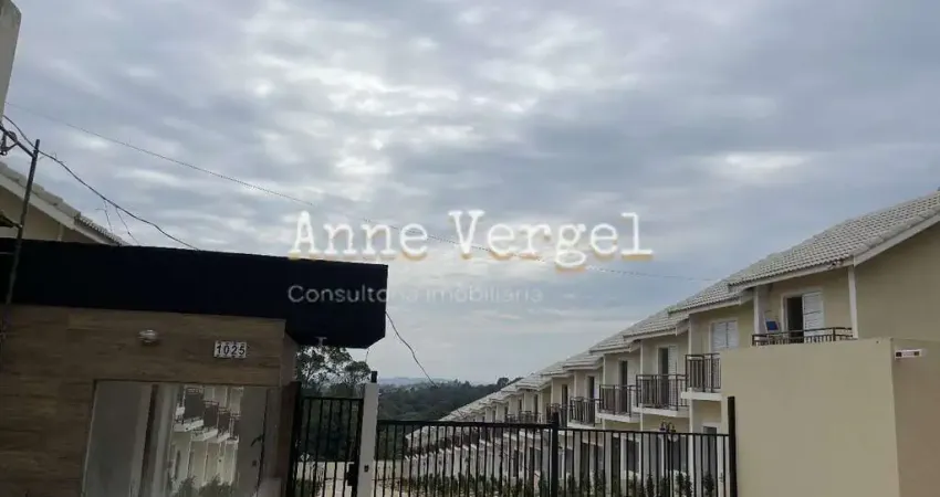 Casa com 2 dormitórios à venda no bairro chácara ondas verdes em cotia com 60m² e 1 vaga de carro próximo ao shopping granja vianna