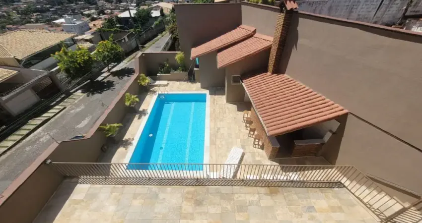 CASA 4 QUARTOS SENDO 2 SUITES - BAIRRO ALVARO CAMARGO