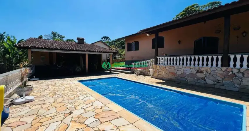 Casa de Condomínio para venda em Los Álamos de 245.00m² com 3 Quartos e 1 Suite
