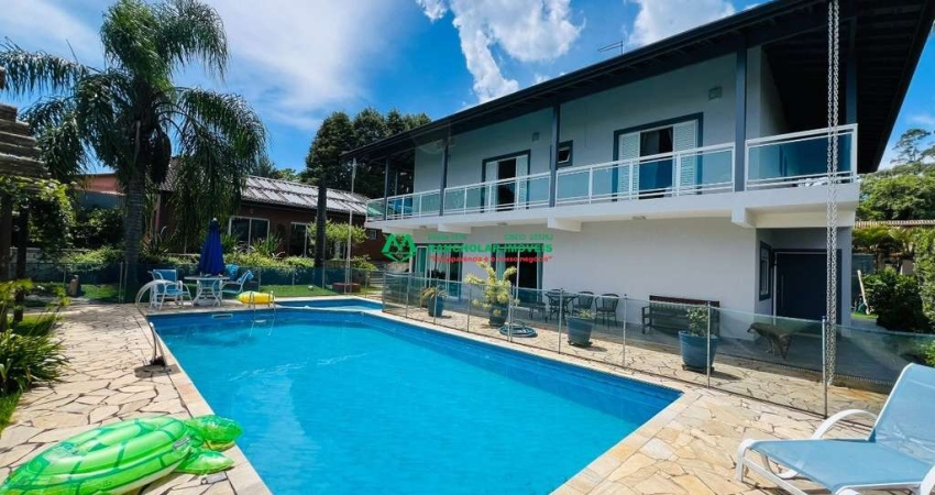 Casa de Condomínio para venda em Los Álamos de 1480.00m² com 4 Quartos, 4 Suites e 4 Garagens