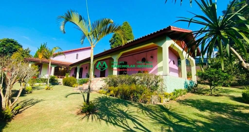 Casa de Condomínio para venda em Chácara Rincão de 1000.00m² com 3 Quartos, 3 Suites e 2 Garagens